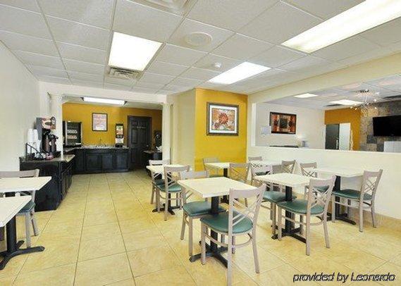 Econo Lodge Salisbury Restoran gambar